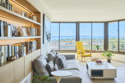 Spacious Apartment with sea views