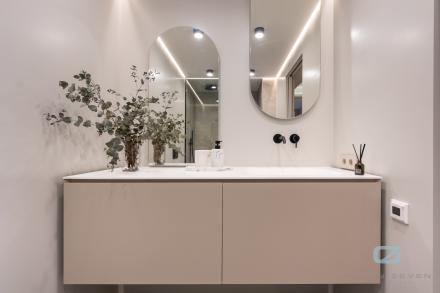 Gallery 20