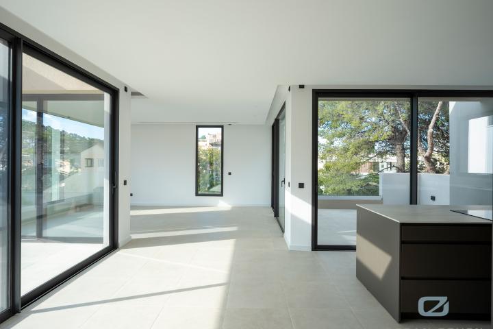 Property Gallery 3