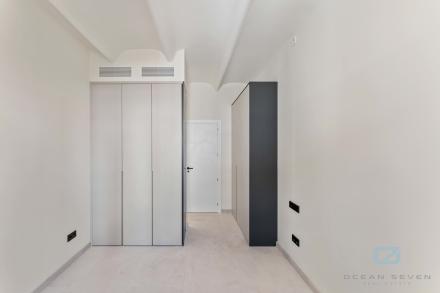 Gallery 6