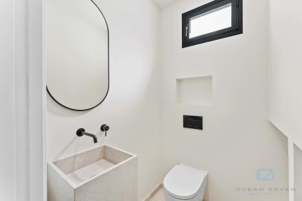 Gallery 11