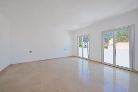Gallery 9