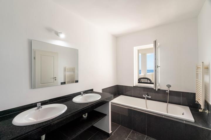 Property Gallery 16