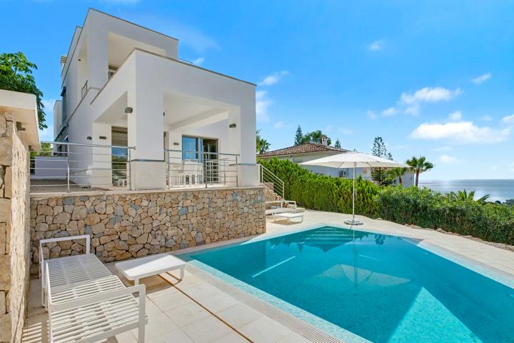 Elegante Villa mit Meerblick in Costa d'en Blanes