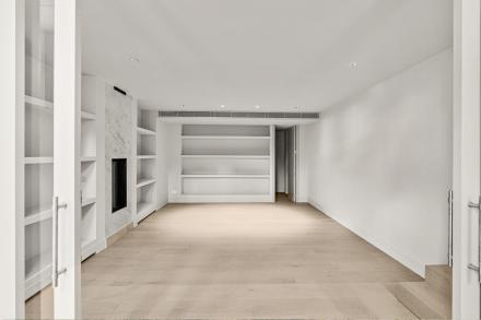 Gallery 27
