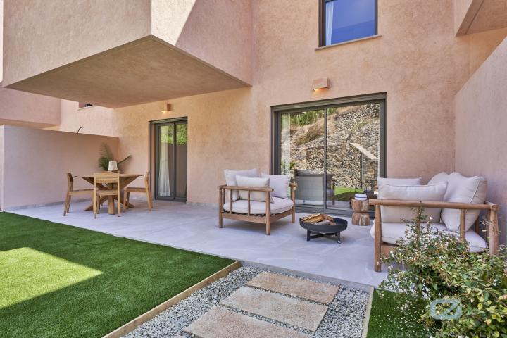 Property Gallery 1
