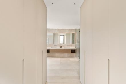 Gallery 12