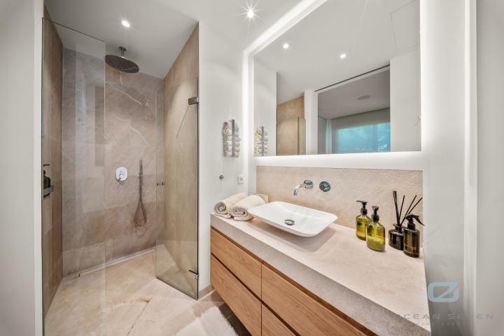 Property Gallery 11