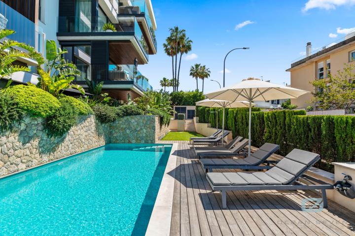 Exclusivo apartamento con jardín– Diseño contemporáneo y tranquilidad mediterránea
