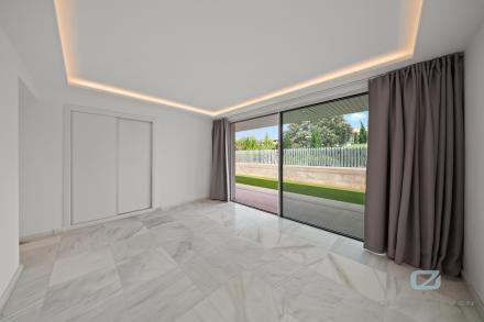 Gallery 7