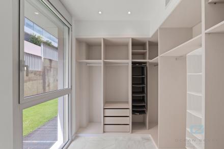 Gallery 8