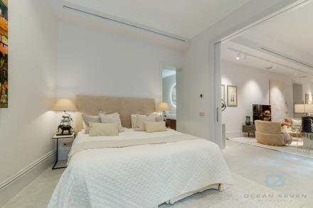 Gallery 20