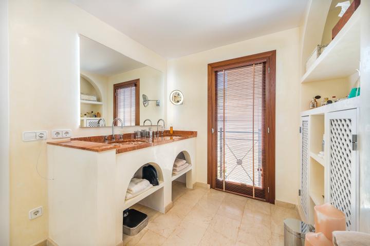 Property Gallery 6