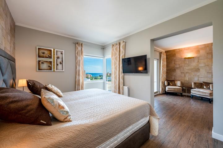 Property Gallery 8