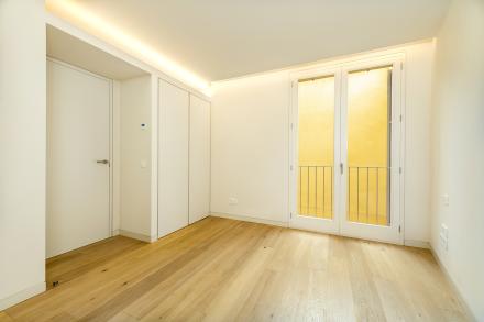 Gallery 7